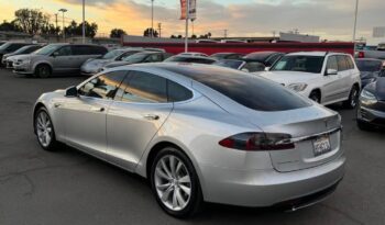 
									2015 Tesla model s 85 Sedan 4D full								