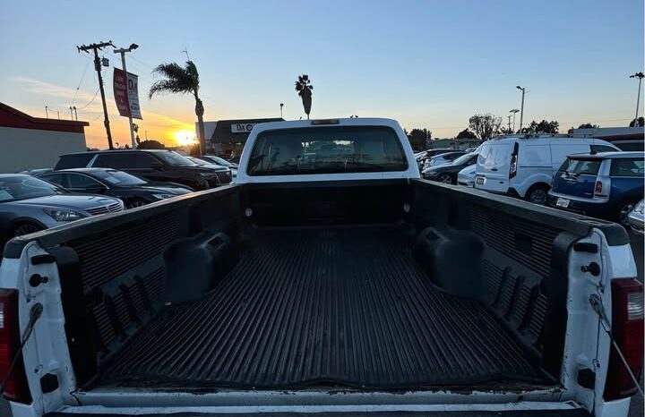 
								2015 Ford f250 super duty super cab XL Pickup 4D 8 ft full									