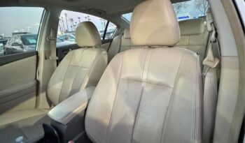 
									2010 Nissan altima 2.5 Sedan 4D full								