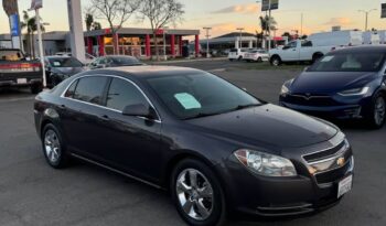 
									2011 Chevrolet malibu full								