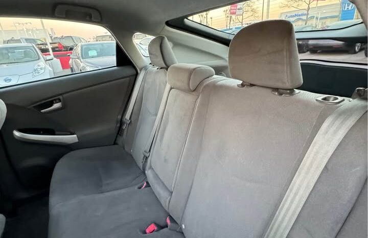 
								2010 Toyota prius full									