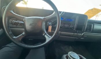 
									2002 Chevrolet suburban 1500 full								