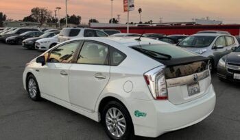 
									2012 Toyota prius plug-in hybrid Hatchback 4D full								