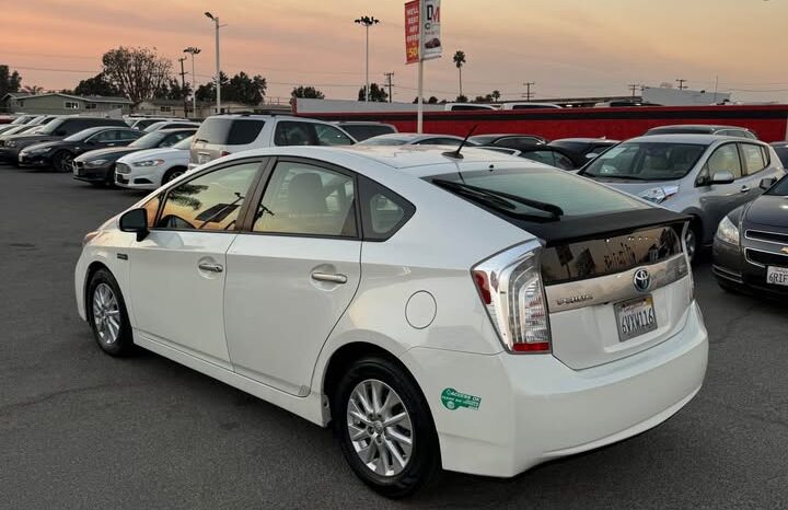 2012 Toyota prius plug-in hybrid Hatchback 4D