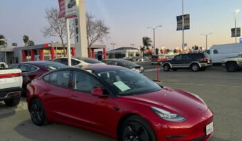 
									2018 Tesla Model 3 full								