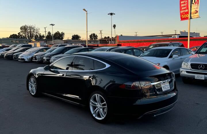 2013 Tesla model s Sedan 4D