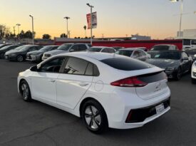 2019 Hyundai ioniq hybrid Blue Hatchback 4D