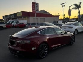 2012 Tesla model s Signature Performance Sedan 4D