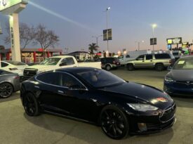 2013 Tesla model s Sedan 4D