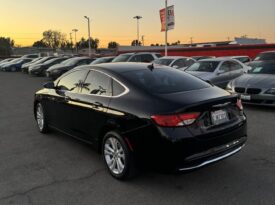 2015 Chrysler 200 Limited Sedan 4D