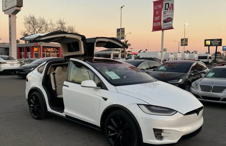 2018 Tesla model x 75D Sport Utility 4D