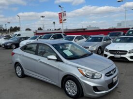 2016 Hyundai accent