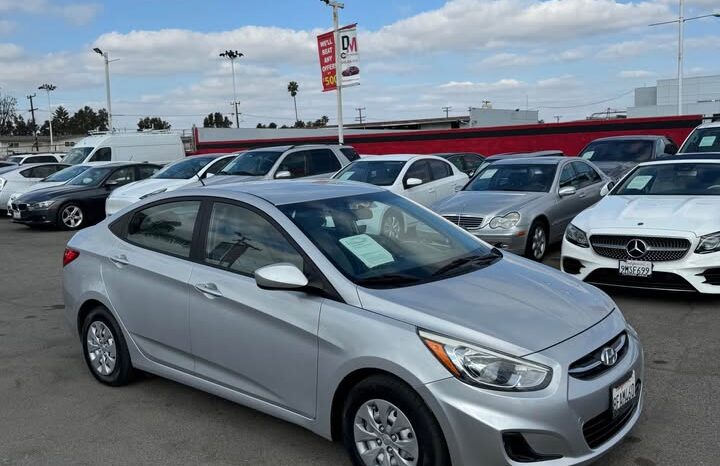 2016 Hyundai accent