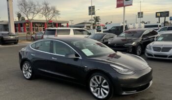 
									2018 Tesla Model 3 full								