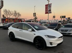 2018 Tesla model x 75D Sport Utility 4D