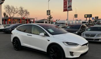 
									2018 Tesla model x 75D Sport Utility 4D full								