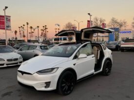 2018 Tesla model x 75D Sport Utility 4D