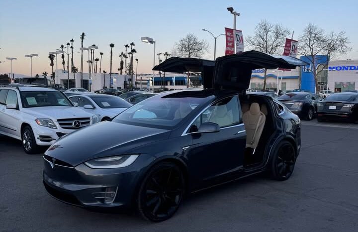 2016 Tesla model x 90D Sport Utility 4D