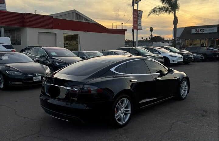 2015 Tesla model s P85D Sedan 4D