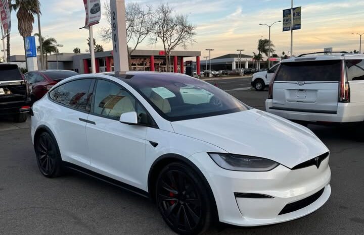 2024 Tesla model x Plaid