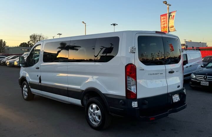 2018 Ford transit 350 van Low Roof w/Sliding Side Door w/LWB Van 3D