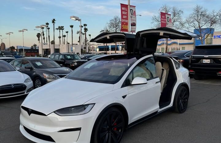 2024 Tesla model x Plaid