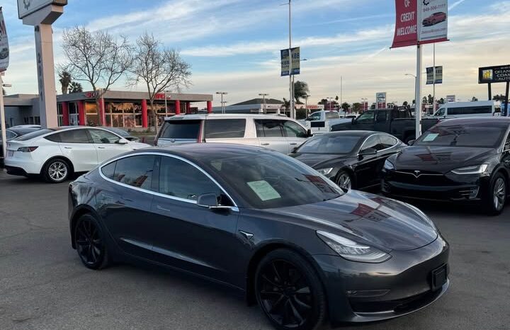 
								2018 Tesla Model 3 full									