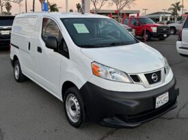 2019 Nissan nv200 S Van 4D