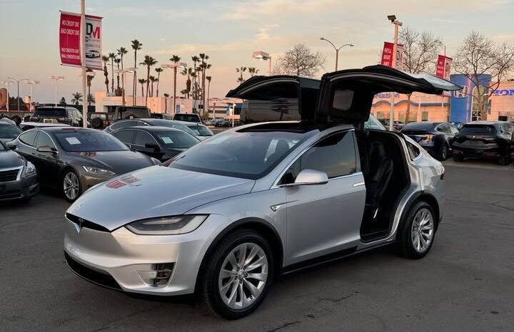 2016 Tesla model x 75D Sport Utility 4D