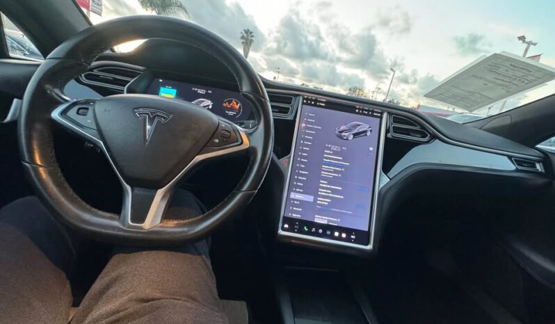 
								2018 Tesla model s 75D Sedan 4D full									