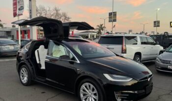 
									2017 Tesla model x 75D Sport Utility 4D full								