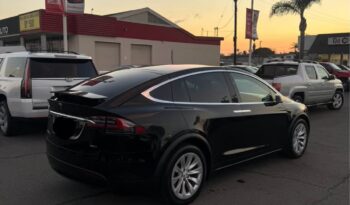 
									2017 Tesla model x 75D Sport Utility 4D full								