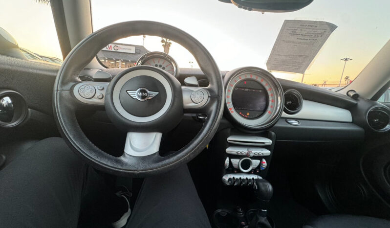 
								2009 Mini Cooper Clubman full									