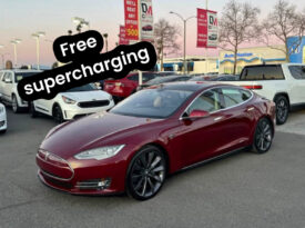 2012 Tesla model s Signature Performance Sedan 4D