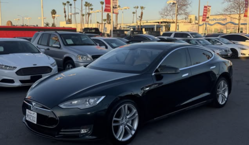 2013 Tesla model s Sedan 4D