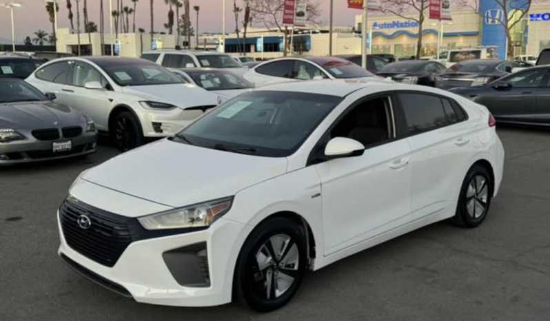 2019 Hyundai ioniq hybrid Blue Hatchback 4D