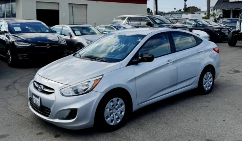 2016 Hyundai accent