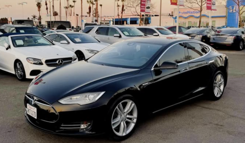 2015 Tesla model s 70 Sedan 4D