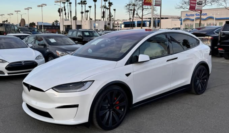 2024 Tesla model x Plaid