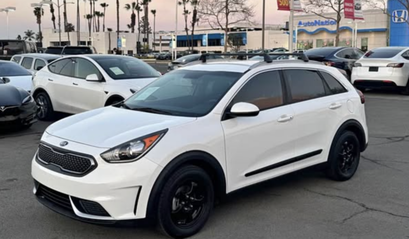 2019 Kia niro LX Wagon 4D