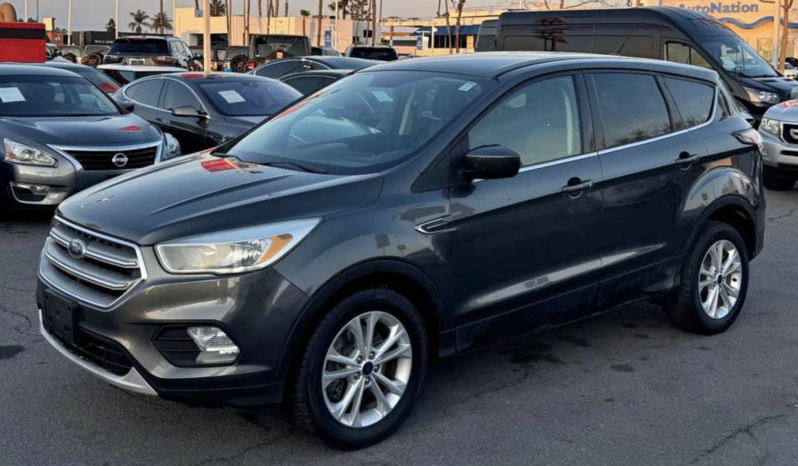 2017 Ford escape SE Sport Utility 4D