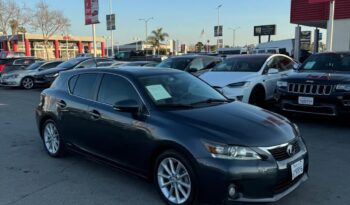 
									2011 Lexus CT 200h Hatchback 4D full								