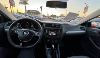 
									2018 Volkswagen jetta 1.4T S Sedan 4D full								