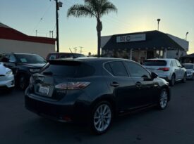 2011 Lexus CT 200h Hatchback 4D