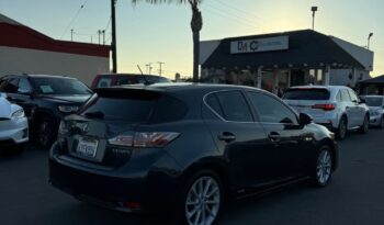 
									2011 Lexus CT 200h Hatchback 4D full								