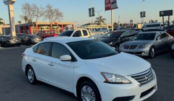 
									2015 Nissan sentra SV Sedan 4D full								