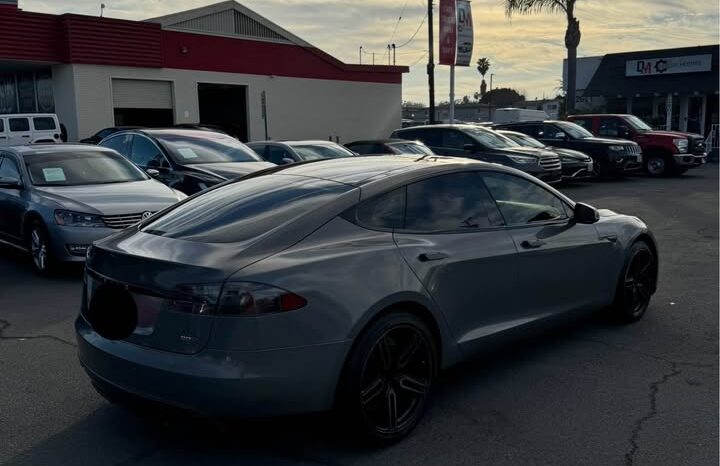 2015 Tesla model s 90D Sedan 4D