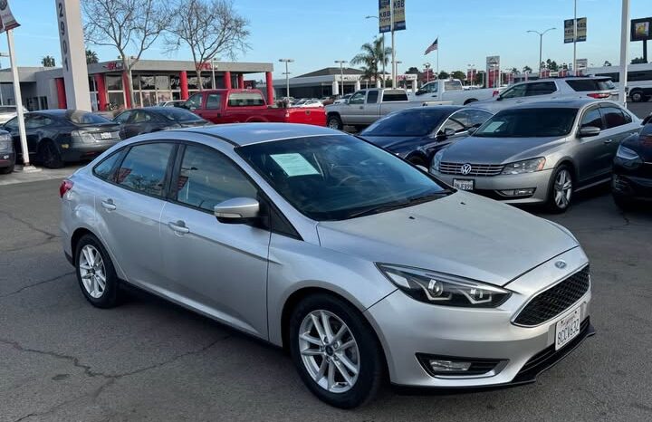 2015 Ford focus SE Sedan 4D