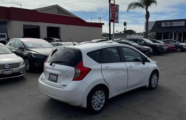 2014 Nissan versa Note S Hatchback 4D