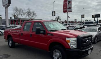 
									2011 Ford f250 super duty crew cab full								